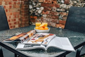 Honeysuckle Terrace - From 125 Per Night