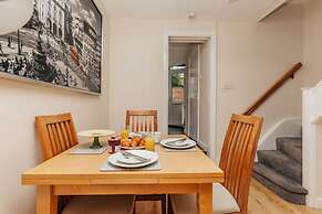 Honeysuckle Terrace - From 125 Per Night