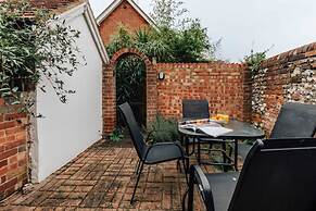 Honeysuckle Terrace - From 125 Per Night