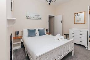 Honeysuckle Terrace - From 125 Per Night