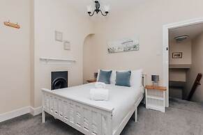 Honeysuckle Terrace - From 125 Per Night