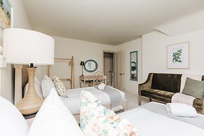 Hayward House Hot Tub Large Garden - From 1100 Per Night