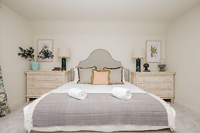 Hayward House Hot Tub Large Garden - From 1100 Per Night