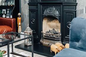 Central Hidden Gem - From 125 Per Night