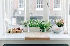 Central Hidden Gem - From 125 Per Night