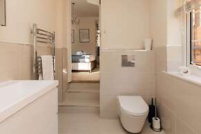 Central Hidden Gem - From 125 Per Night