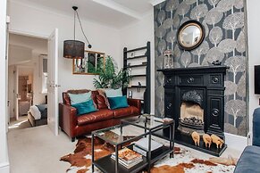 Central Hidden Gem - From 125 Per Night