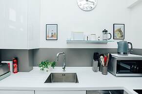 Central Hidden Gem - From 125 Per Night