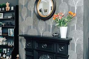 Central Hidden Gem - From 125 Per Night