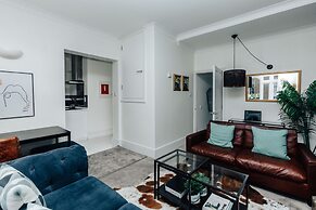 Central Hidden Gem - From 125 Per Night