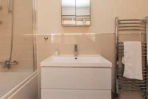 Central Hidden Gem - From 125 Per Night