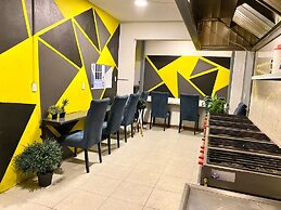 Roomies Hostel Parque Mexico