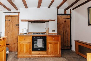 1400 Cottage An Enchanting Unique Stay - From 120 Per Night