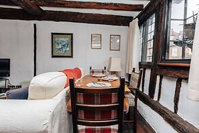 1400 Cottage An Enchanting Unique Stay - From 120 Per Night