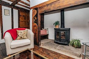 1400 Cottage An Enchanting Unique Stay - From 120 Per Night