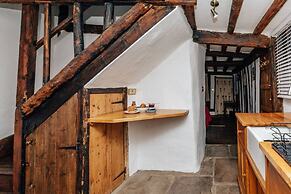 1400 Cottage An Enchanting Unique Stay - From 120 Per Night