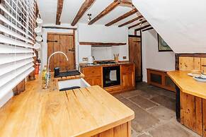 1400 Cottage An Enchanting Unique Stay - From 120 Per Night