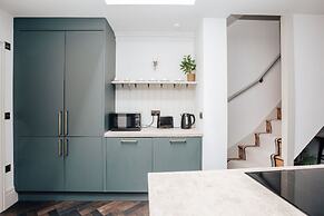 The Emerald - Central Henley 2 Bedroom House