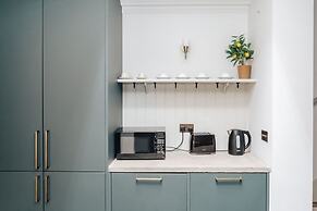 The Emerald - Central Henley 2 Bedroom House