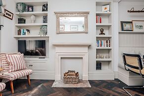 The Emerald - Central Henley 2 Bedroom House