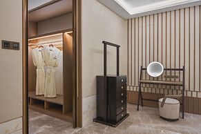 Hualuxe Kunshan Huaqiao