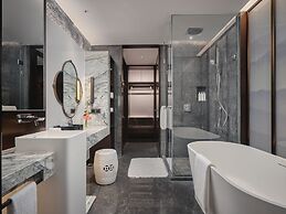 Hualuxe Kunshan Huaqiao