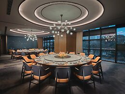 Hualuxe Kunshan Huaqiao