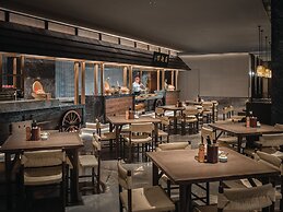 Hualuxe Kunshan Huaqiao