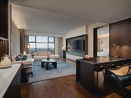 Hualuxe Kunshan Huaqiao