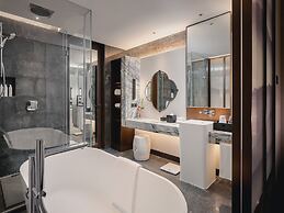 Hualuxe Kunshan Huaqiao