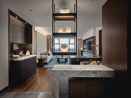 Hualuxe Kunshan Huaqiao