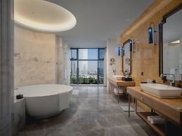 Hualuxe Kunshan Huaqiao