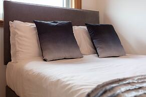 West Sands - Donnini Apartments