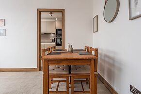 West Sands - Donnini Apartments