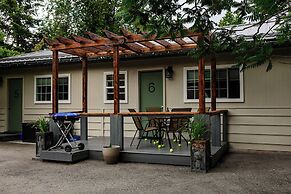 Barefoot Villas Room 6 Oak