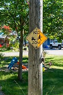 Barefoot Villas Cabin 2 Moose w/ Hot Tub