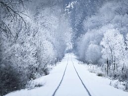 Barefoot Villas Cabin 2 Moose w/ Hot Tub