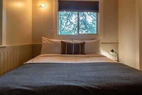 Barefoot Villas Cabin 2 Moose w/ Hot Tub