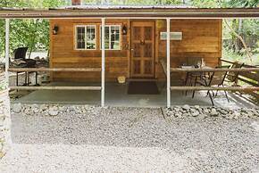 Barefoot Villas Cabin 3 Caribou