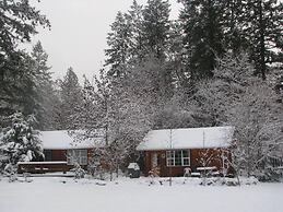 Barefoot Villas Cabin 3 Caribou