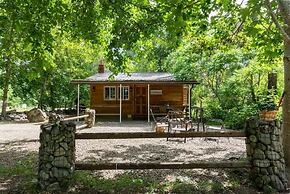 Barefoot Villas Cabin 3 Caribou