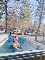 Barefoot Villas Cabin 3 Caribou