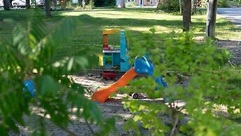 Barefoot Villas Room 3 Blue Jay