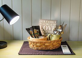 Barefoot Villas Room 3 Blue Jay