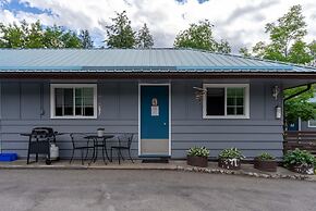 Barefoot Villas Room 4 Cedar