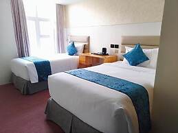 SEMPRE PREMIER INN MACTAN AIRPORT HOTEL