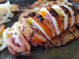 SEMPRE PREMIER INN MACTAN AIRPORT HOTEL