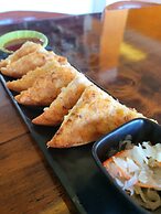 SEMPRE PREMIER INN MACTAN AIRPORT HOTEL