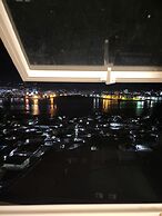 SEMPRE PREMIER INN MACTAN AIRPORT HOTEL