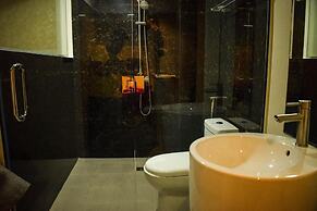 SEMPRE PREMIER INN MACTAN AIRPORT HOTEL